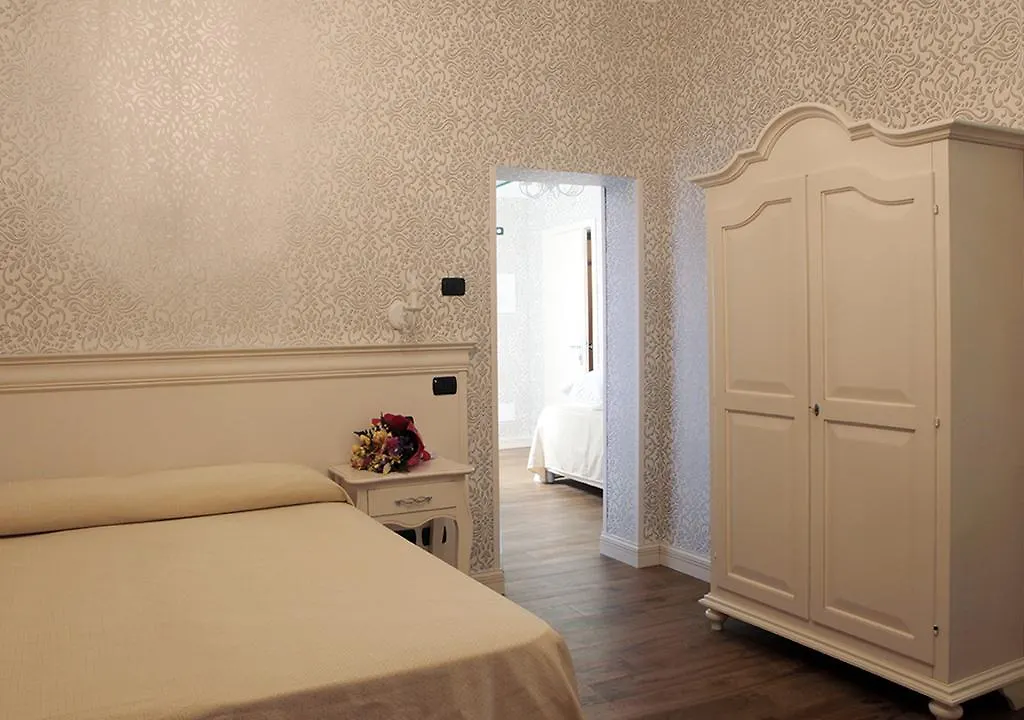 Charming Palace Santa Fosca Venezia Affittacamere