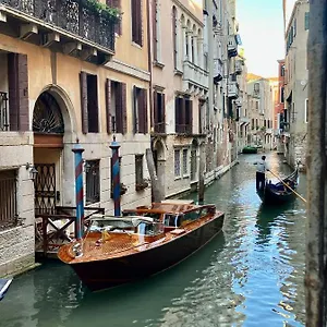 Becher Venecia
